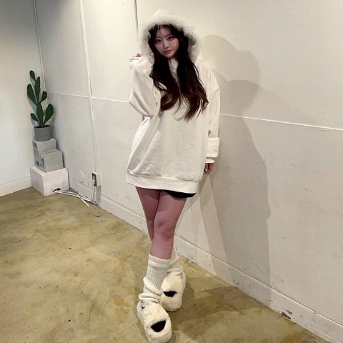 レディース　プルオーバー（CHIP CLIP・TikTok）