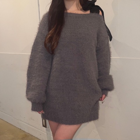 レディース　ニットプルオーバー（CHIP CLIP・TikTok）