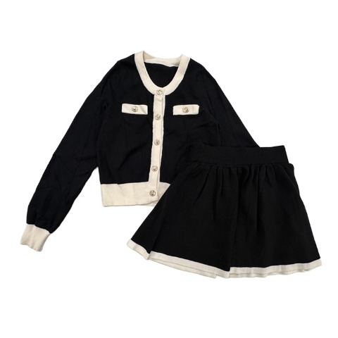 レディース　ニットセットアップ（Kim Sua.×CHIP CLIP）