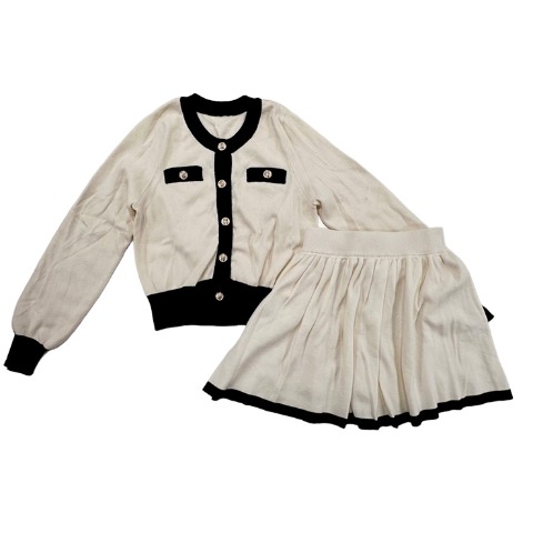 レディース　ニットセットアップ（Kim Sua.×CHIP CLIP）