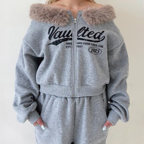 レディース　ジップパーカ+パンツ（CHIP CLIP・TikTok）