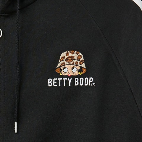 レディース　ジップパーカ（BETTY BOOP）