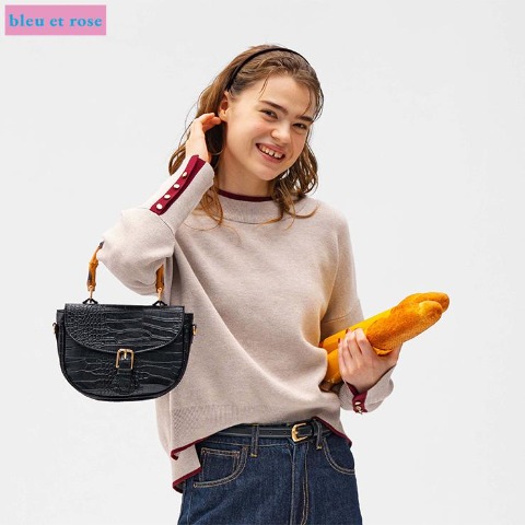 レディース　ニットプルオーバー（bleu et rose）