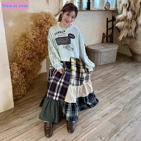 レディース　ロゴ使いパッチワークワンピース（bleu et rose×remi）