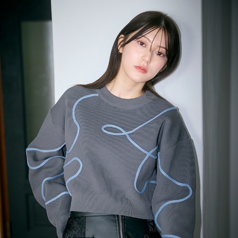 レディース　コード刺しゅうニットプルオーバー（SUREVE BLACK）