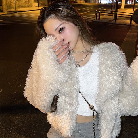 レディース　ファージャケット（Shoko×SUREVE）