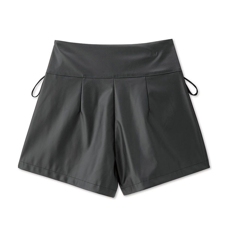 レディース 合皮サイドレースアップショートパンツ（SUREVE