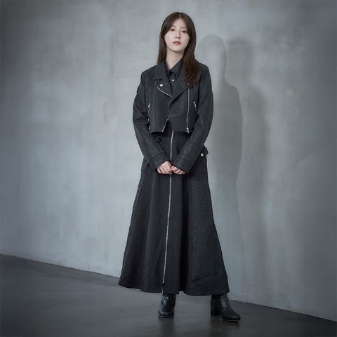 レディース　スカート（SUREVE BLACK）