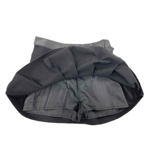 レディース　ショートパンツ（SUREVE）