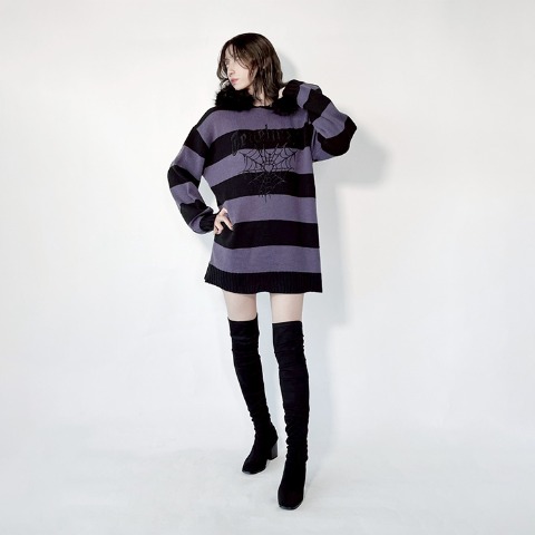 レディース　パーカワンピース（RAD FOUR REAL）