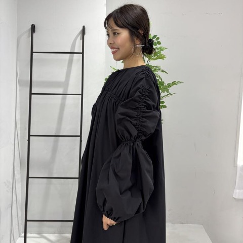 レディース【S～L】　シャーリングワンピース（yurina×RagOut）