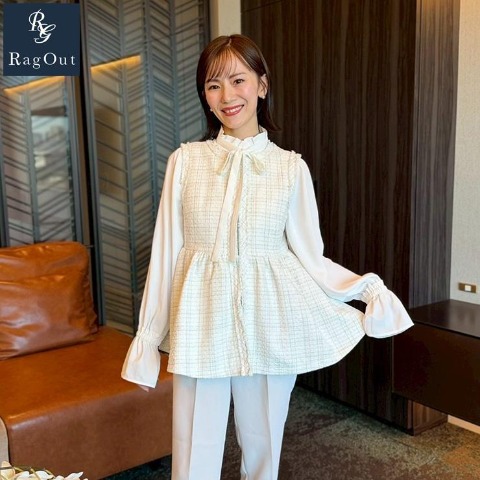 レディース　ラメ使いペプラムベスト（Kana×RagOut）