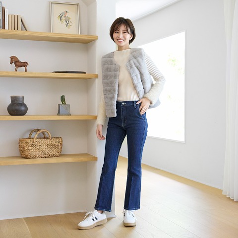 レディース　細見え美人デニムフレアパンツ（RagOut）