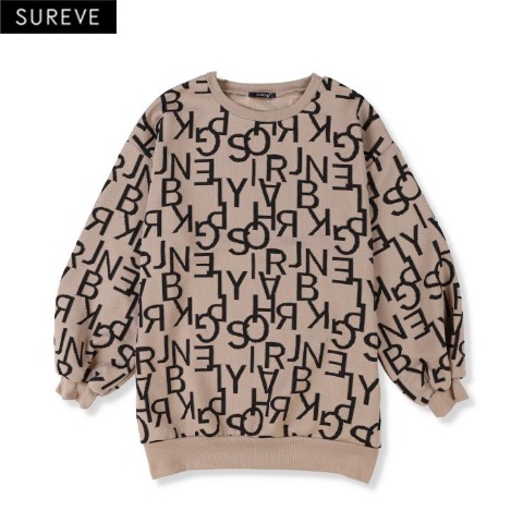 レディース　英字柄プルオーバー（SUREVE）