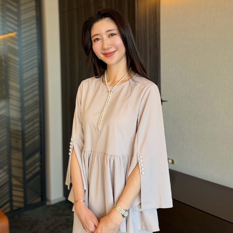 レディース　ペプラムプルオーバー（Hikari×RagOut）