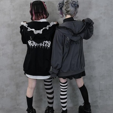 レディース　パーカ（majoretty）