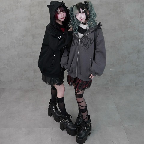 レディース　耳付きジップパーカ（majoretty）