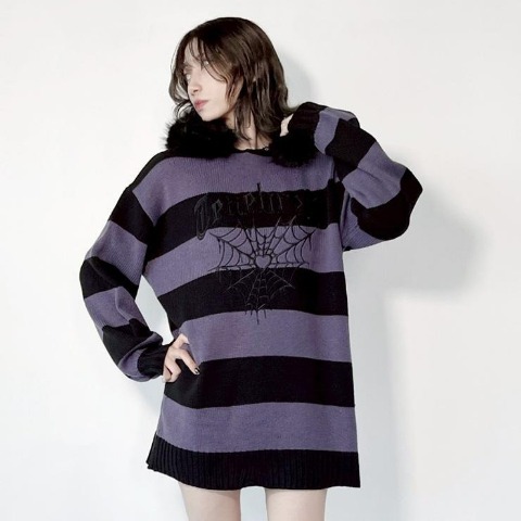 レディース　パーカワンピース（RAD FOUR REAL）