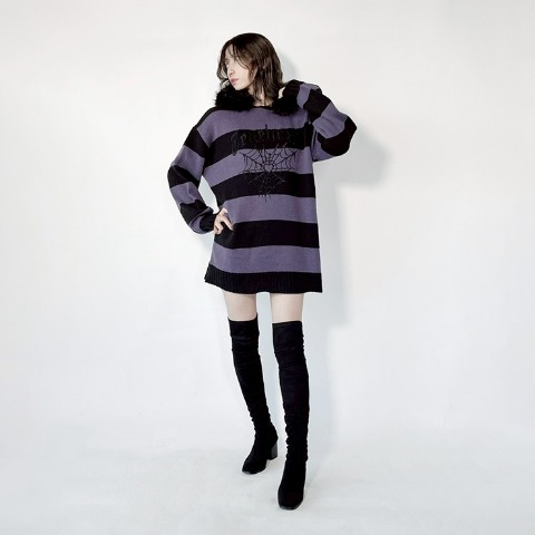 レディース　パーカワンピース（RAD FOUR REAL）