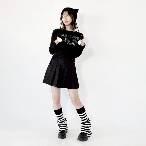 レディース　プルオーバー（RAD FOUR REAL）