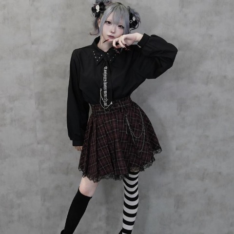 レディース　ネクタイ付シャツ（majoretty）