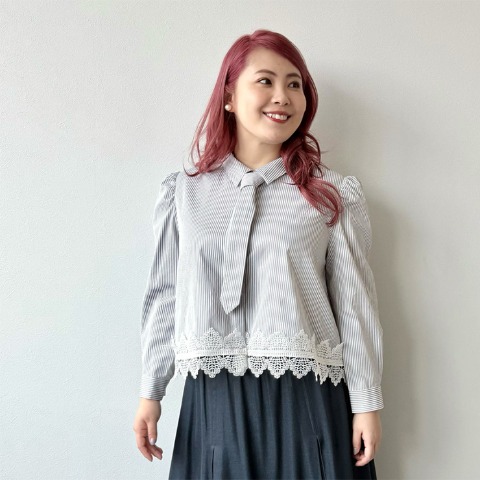 レディース【2L～4L】　ネクタイ付きシャツ（Derelikt×安藤うぃ）