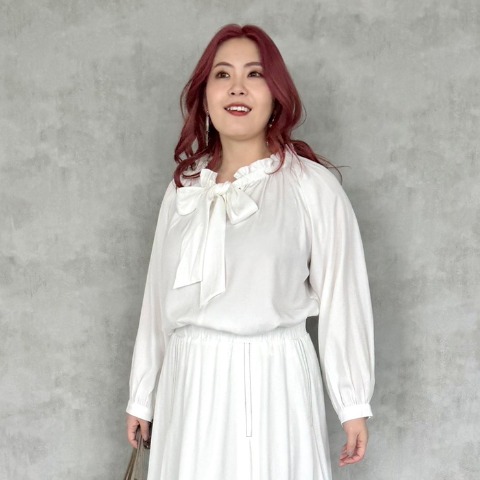 レディース【2L～4L】　リボンブラウス（Derelikt×安藤うぃ）