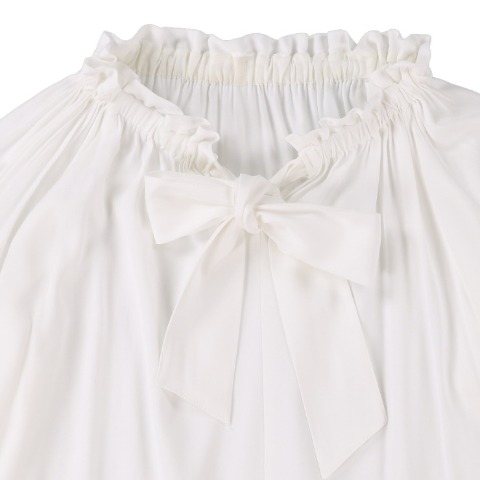 レディース【2L～4L】　リボンブラウス（Derelikt×安藤うぃ）