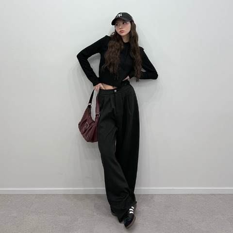 レディース　パンツ（SUREVE×uka.）