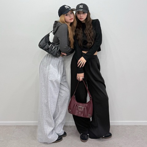 レディース　パンツ（SUREVE×uka.）