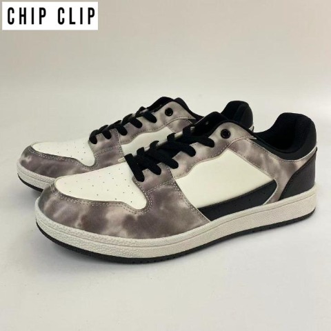 メンズ【25.5cm・27.0cm】　スニーカー（CHIP CLIP）