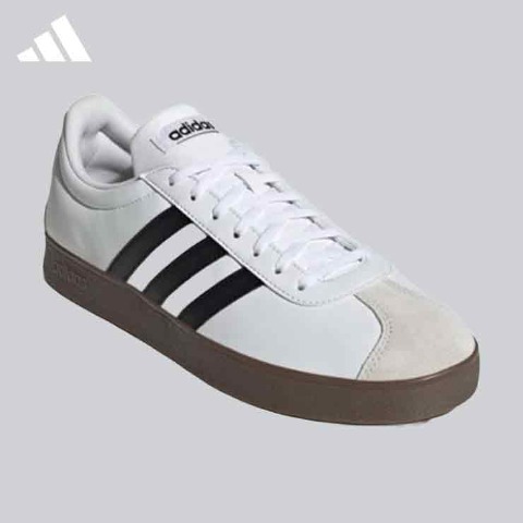 メンズ　スポーツスニーカー（adidas）