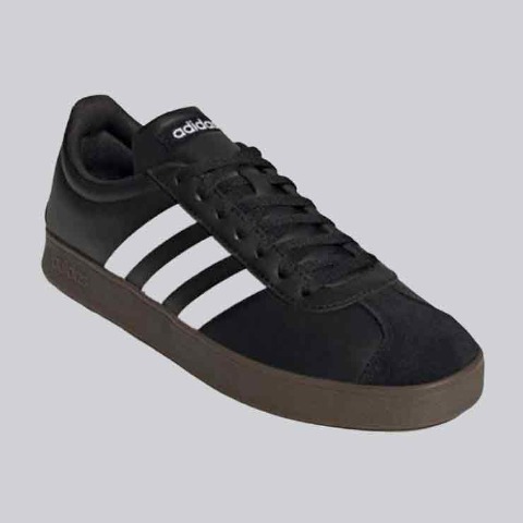 メンズ　スポーツスニーカー（adidas）