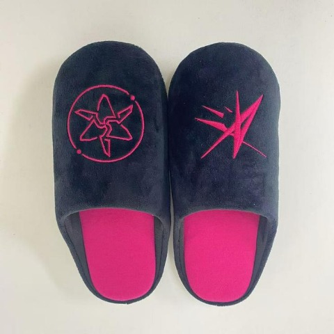 メンズ　ルームシューズ（ヘブンバーンズレッド）