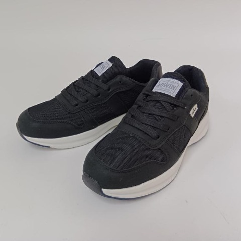 レディース【23.5～24.5cm】　スニーカー（EDWIN）