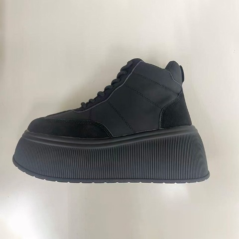 レディース【S～LL】　厚底ハイカットスニーカー(SUREVE）