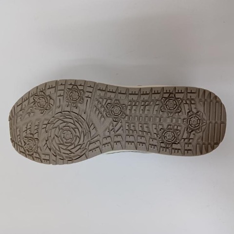 レディース【23.0～24.5cm】　防滑スニーカー（EDWIN）