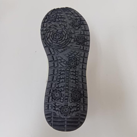 レディース【23.0～24.5cm】　防滑スニーカー（EDWIN）