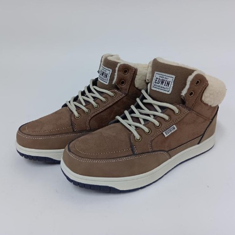 レディース【23.0～24.5cm】　防滑ボアスニーカー（EDWIN）