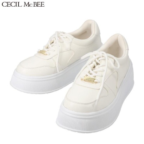 レディース　ロゴプレート付厚底スニーカー（CECIL McBEE）