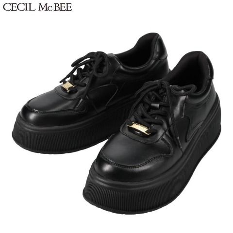 レディース　ロゴプレート付厚底スニーカー（CECIL McBEE）