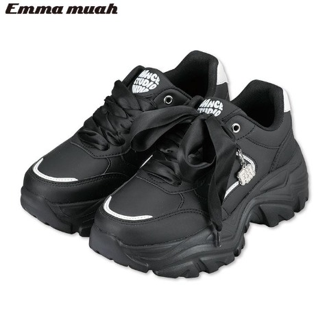 レディース　スニーカー（Emma muah DANCE×Dance Studio ViVid）