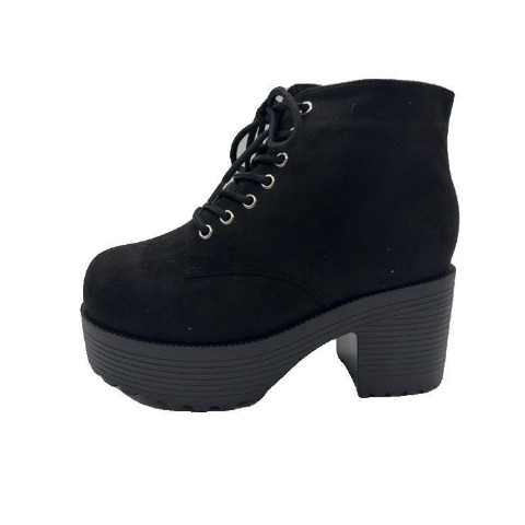 レディース　ショートブーツ（CHIP CLIP）