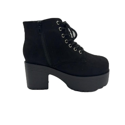 レディース　ショートブーツ（CHIP CLIP）