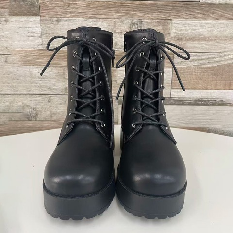 レディース【S～LL】　幅広レースアップショートブーツ（CHIP CLIP）