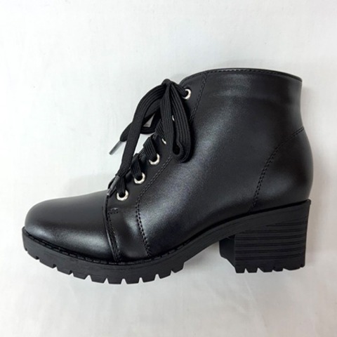 レディース　レースアップショートブーツ（CHIP　CLIP）