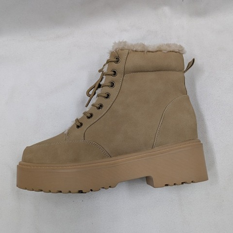 レディース【M～3L】　防滑・裏ボアレースアップショートブーツ