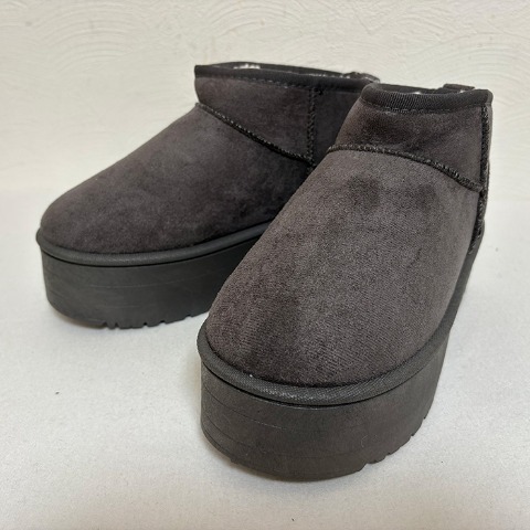 レディース　ボアブーツ