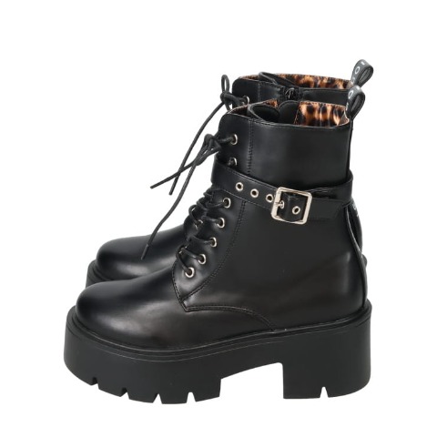 レディース　ショートブーツ（EGOIST）