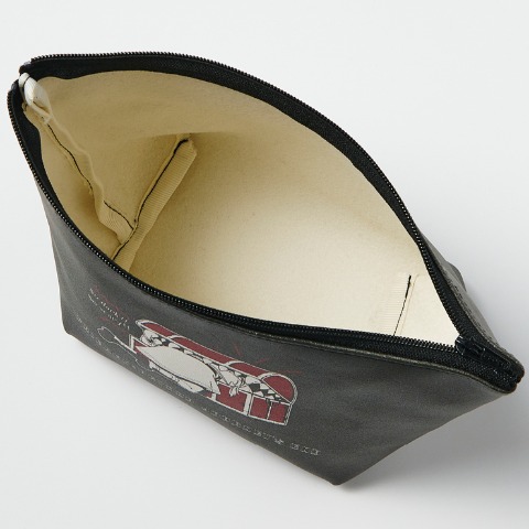 アクリルチャーム付ポーチ（アニメ『葬送のフリーレン』）